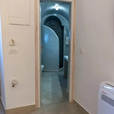 Argy's Luxury Caves 아파트호텔