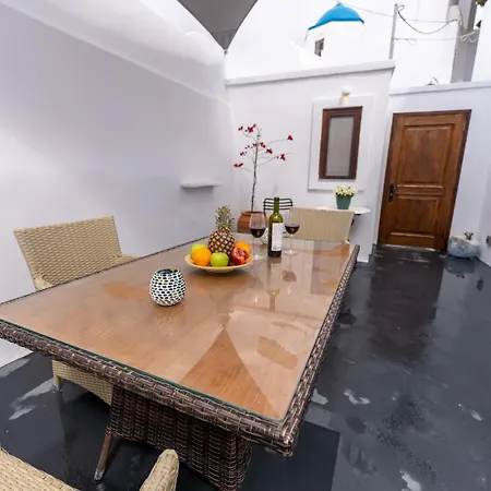 Aparthotel Argy's Luxury Caves Megalochori (Santorini)